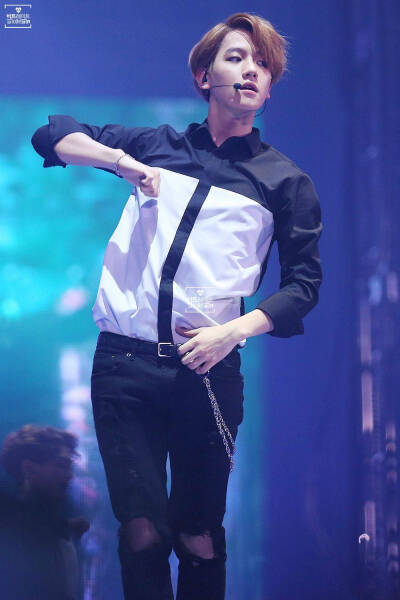 99久久无码热高清精品海报