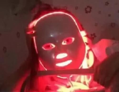 avlang22 这比单纯看书有趣多了海报