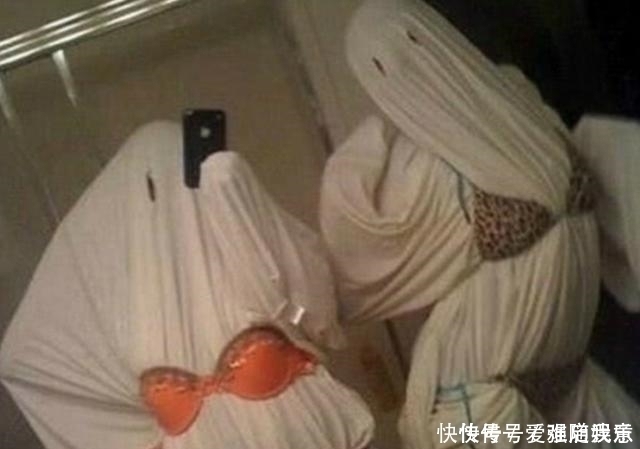 吃瓜在线学生校园海报